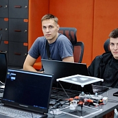 Студенты ИнЭТиП – победители хакатона по роевому взаимодействию дронов «Dronecraft»