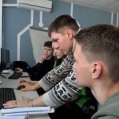 Представители Политеха провели профильную смену для школьников 