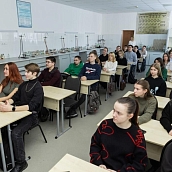 «Наука – дело семейное»: студенты СГТУ встретились с представителем научной династии