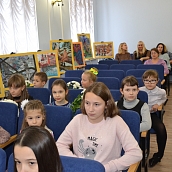 Студенты УРБАС посетили международный конкурс «Белая ворона»