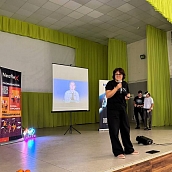 Директор ИнПИТ провела для школьников «Урок цифры»