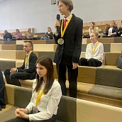Заведующий кафедрой ПМК Е.В. Овчинникова в Ареопаге «Умниц и умников»