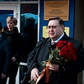 В ППК СГТУ имени Гагарина Ю.А. установили мемориальную доску в память о погибшем Алексее Липатове