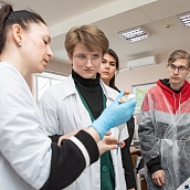 ФТИ провел профессиональные пробы для школьников