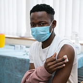 В СГТУ началась прививочная кампания иностранных студентов против COVID-19