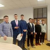 В «Лаборатории молодежного технологического предпринимательства для школьников» состоялся тренинг 