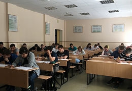 В ИнЭТС прошла региональная студенческая олимпиада по основам электротехники
