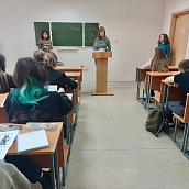 Студенты-переводчики приняли участие в кураторских часах по итогам межсессионной аттестации