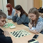 В Политехе состоялся турнир по шашкам