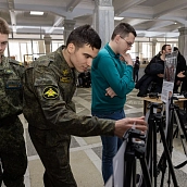 В Политехе прошла выставка плакатов ко Дню защитника Отечества