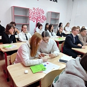 ИММТ провели профессиональные пробы для школьников г. Аткарска