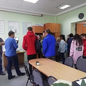 Учащиеся школы №38 посетили с экскурсией лаборатории кафедры ФМБИ