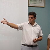 Поздравление с днем знаний первого курса студентов института Энергетики