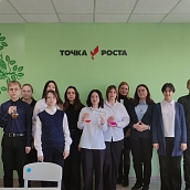 Преподаватели ФТИ провели эксперименты по химии для школьников села Березина речка