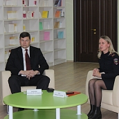 Иностранным студентам рассказали о программе разрешения на временное проживание