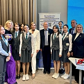 Заведующая кафедрой ПМК вновь в ареопаге «Умниц и умников»