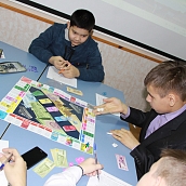 В ИСПМ прошел региональный межшкольный турнир по молодежному предпринимательству