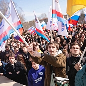 СГТУ провел патриотическую акцию, приуроченную 8-летию провозглашения Донецкой народной республики