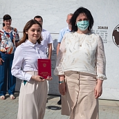 Выпускникам СГТУ вручили дипломы с отличием в Парке покорителей космоса