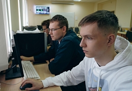 Политеховцы представили свои ИТ-решения в финале Всероссийской олимпиады «Аналитик-2026»