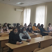 Преподаватель СЭИ встретилась со студентами педагогического колледжа