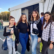 Студенты специальности «Перевод и переводоведение» посетили девятую «Волжскую волну»