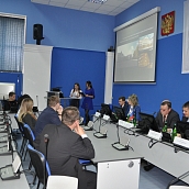 Студенты и преподаватели кафедры ОПТ приняли участие в работе круглого стола