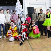 Иностранные студенты приняли участие в новогоднем празднике
