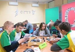 В Петровском филиале СГТУ прошел HiTech-субботник «Аэронет-мейкер»