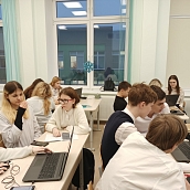 Преподаватели ИнПИТ провели занятия со школьниками «Гагаринских классов»