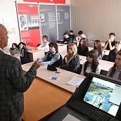 Учащиеся Инженерного лицея посетили Институт энергетики