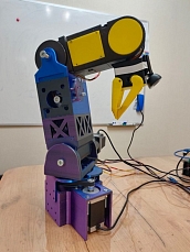 Робот-манипулятор с обратной оптической связью