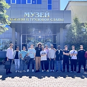 Иностранные студенты Политеха посетили Парк Победы