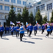 В Политехе прошёл флешмоб ко Дню космонавтики