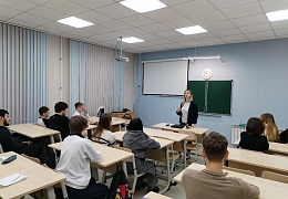 В «Гагаринских классах» продолжаются занятия для старшеклассников