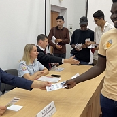 Иностранные студенты ознакомились с программой разрешения на временное проживание