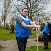 Политеховцы приняли участие в субботнике в Парке Победы