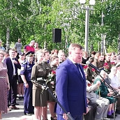 Начальник ВИИ имени С.И. Тимакова принял участие в городском смотре строя и песни среди школьников