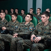 Слушатели ВУЦ встретились с участником специальной военной операции