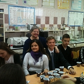 Школьники погрузились в увлекательный мир химии