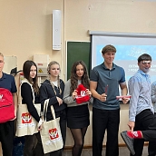«Выходи решать!» объединила студентов ИнЭТиП и школьников