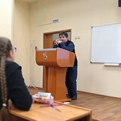 Преподаватель ЭКЛ провел окрытое занятие в лицее математики и информатики