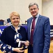 Проректор СГТУ  награждена медалью «За заслуги в электротехнике»