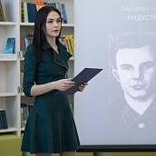 Гагаринская неделя: студенты приняли участие в научном стендапе