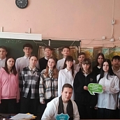 Преподаватели и студенты СЭИ провели профориентационные мероприятия в школах Саратова