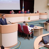 Студенты СЭИ посетили заседание Саратовской областной Думы