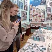 Иностранные студенты Политеха посетили Народный музей Ю.А. Гагарина