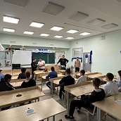 Студенты кафедры "Сварка и металлургия" провели со школьниками мероприятие