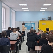 Специалисты Политеха проводят профориентационные встречи со студентами областных колледжей