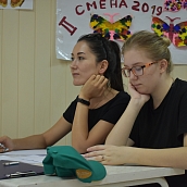 В Политехнике играли в квиз и рисовали Волгу